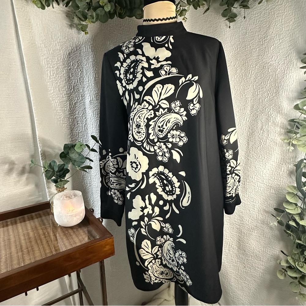 Zara Black/Ivory Damask Paisley Scarf Print Mock Neck Long Sleeve Dress L